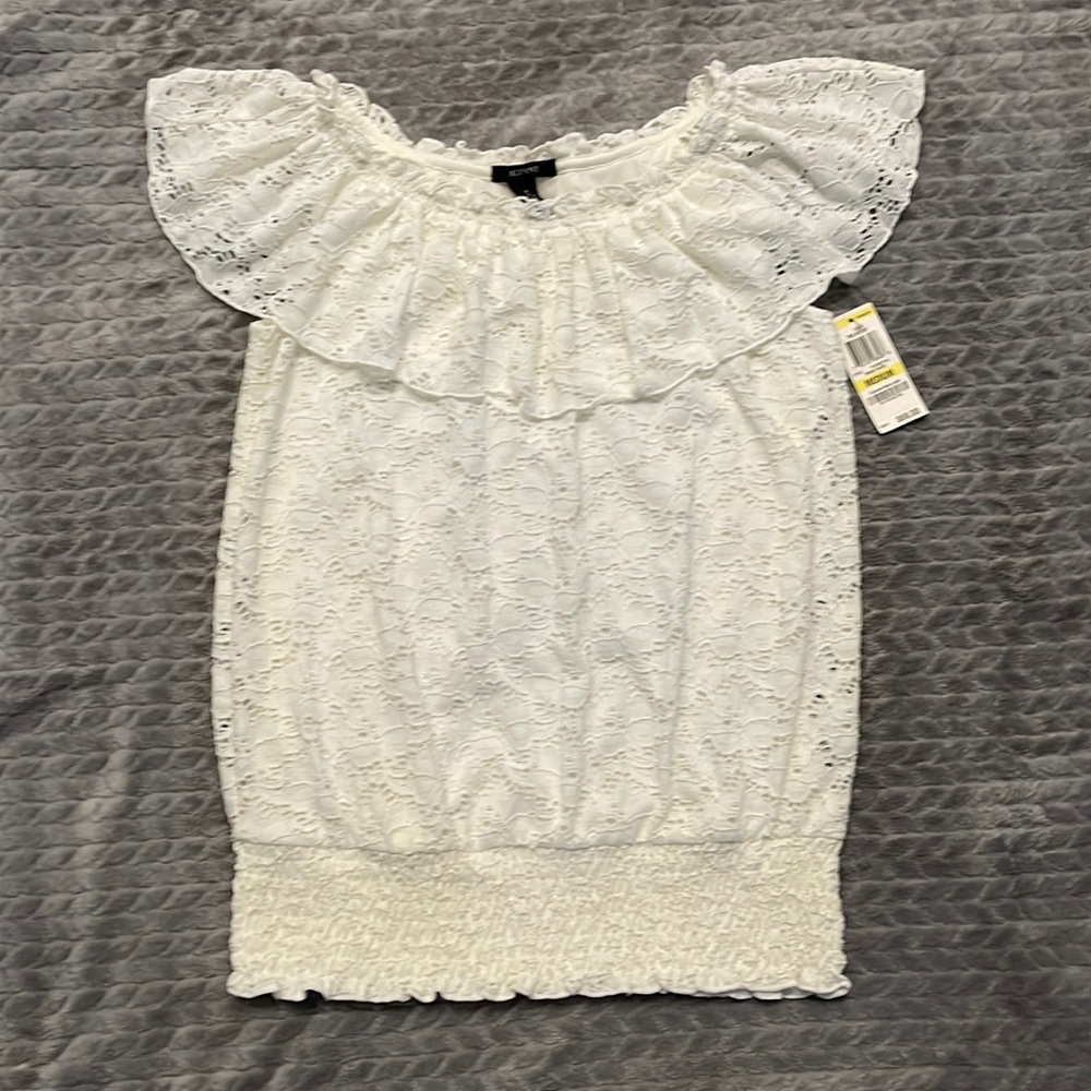 Alfani Stretchy Off White Lace Ruffle Sleeveless Top NWT